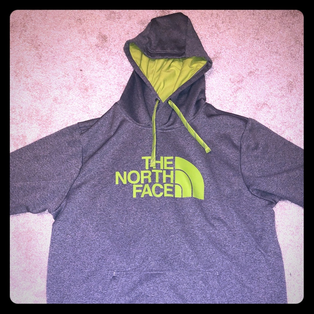 Brand new north face hoodie size large